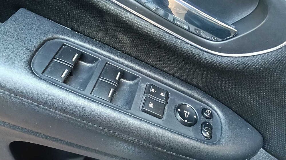 Honda HR-V 1.5 i-VTEC Executive Navi ADAS