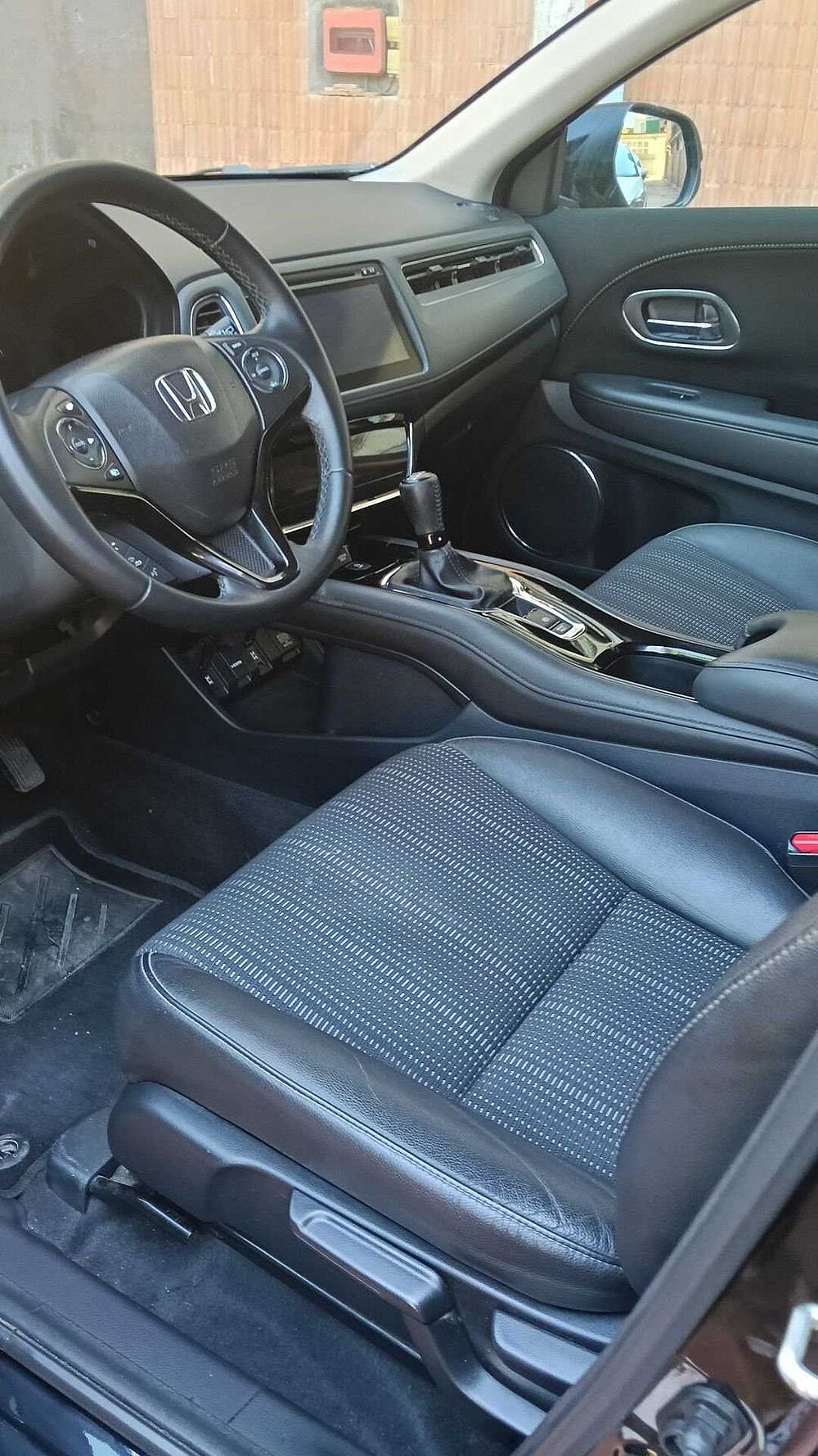 Honda HR-V 1.5 i-VTEC Executive Navi ADAS