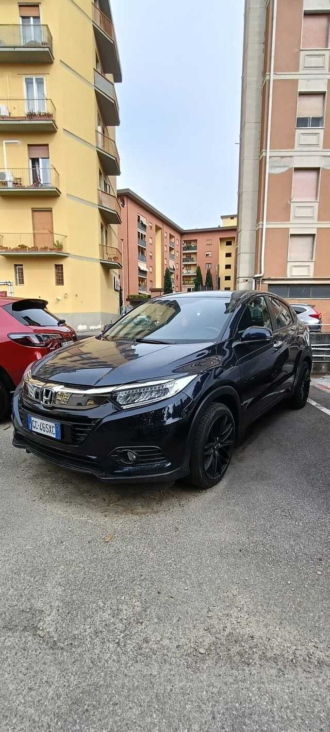 Honda  HR-V 1.5 i-VTEC Elegance Navi ADAS