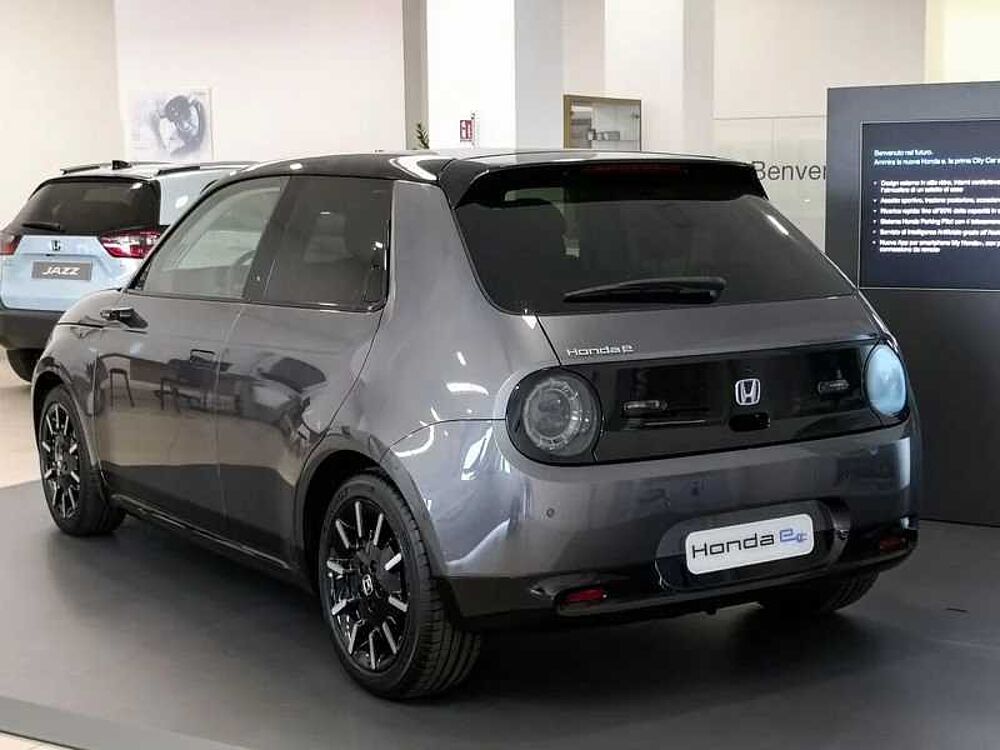 Honda e e
