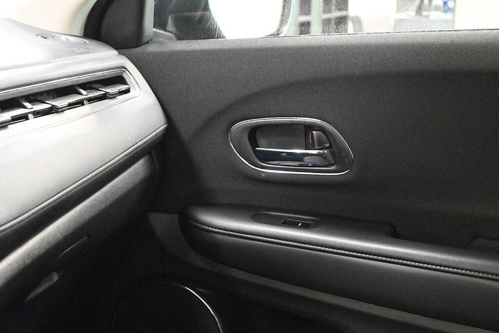 Honda HR-V 1.5 i-VTEC Elegance Navi ADAS