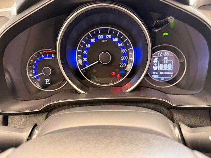 Honda Jazz 3ª serie 15-20 1.3 Comfort Navi ADAS CVT