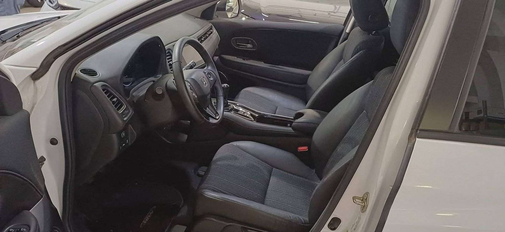 Honda HR-V  HR-V II 2016 1.6 Executive Navi Adas km 15000!!!