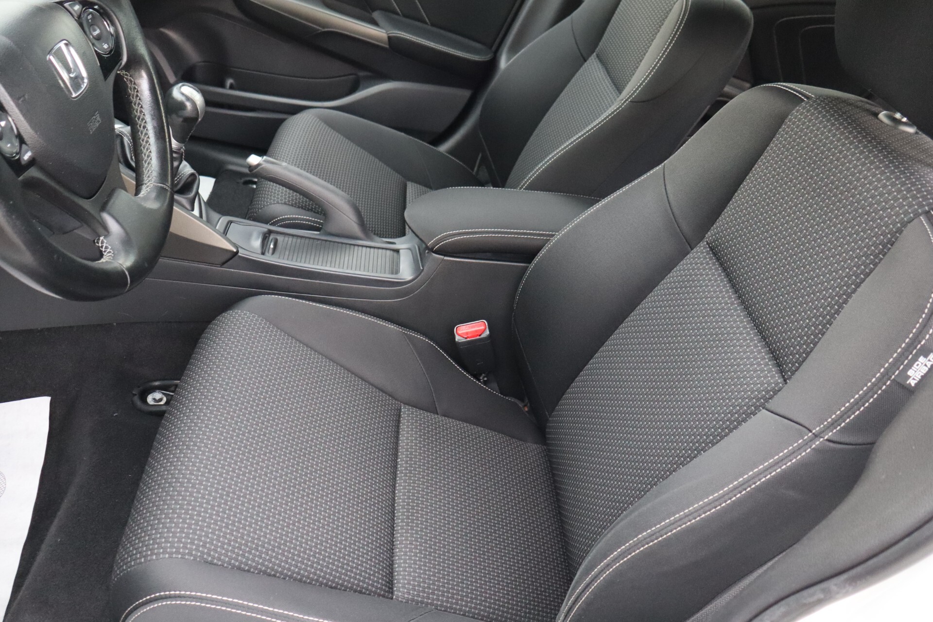 Honda Civic 1.6 i-DTEC Elegance Navi