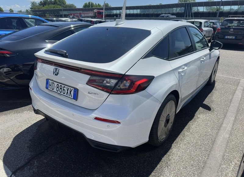 Honda Civic 2.0 Sport eCVT