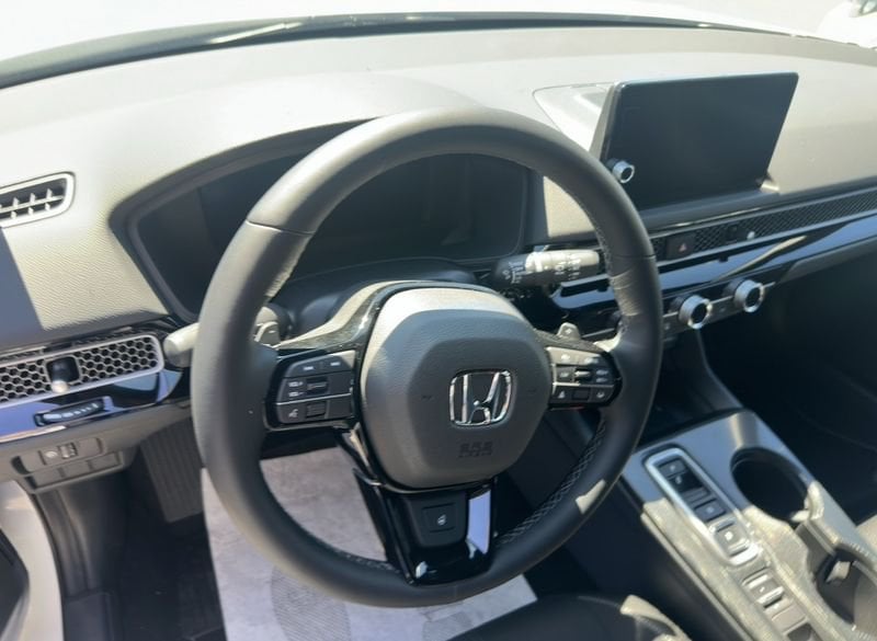 Honda Civic 2.0 Sport eCVT
