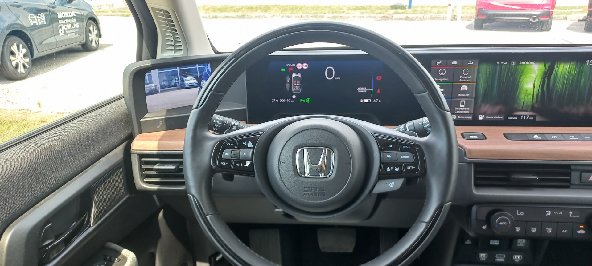 Honda e Advance 17