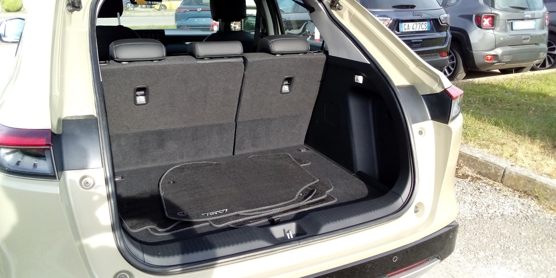 Honda HR-V 1.5 Hev eCVT Advance Sand Edition
