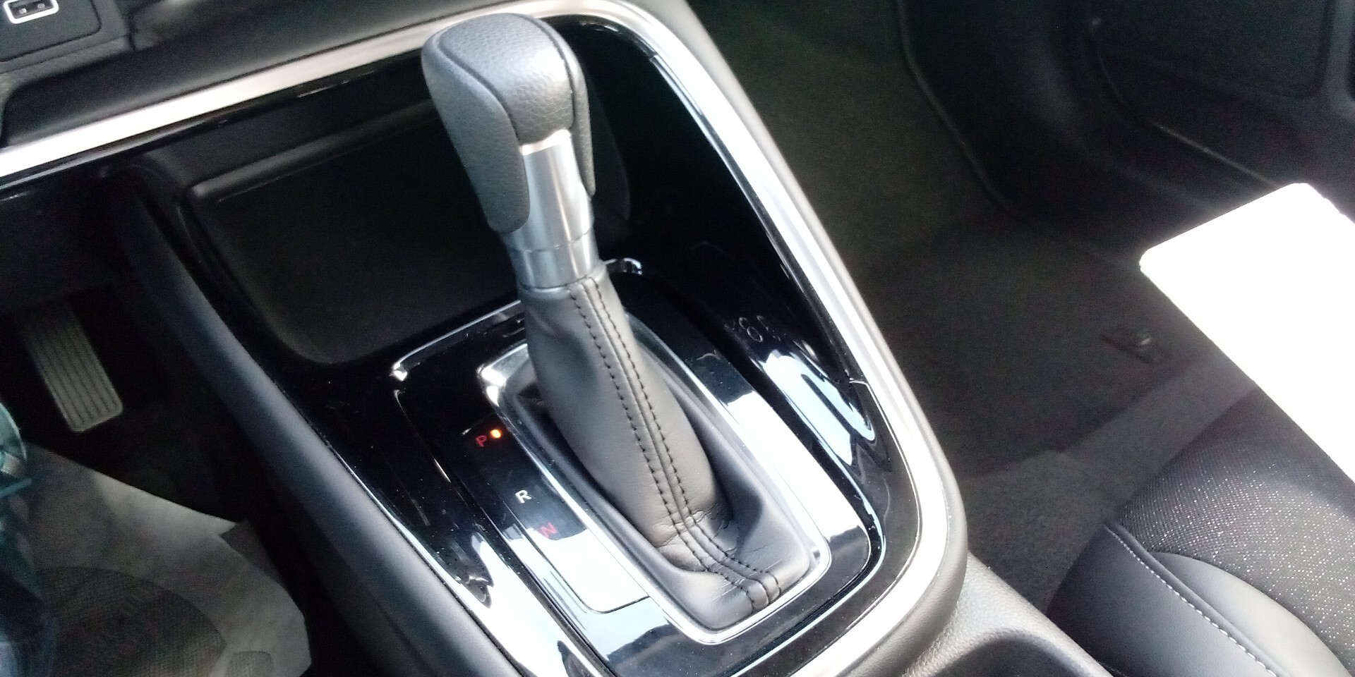 Honda HR-V 1.5 Hev eCVT Advance Sand Edition