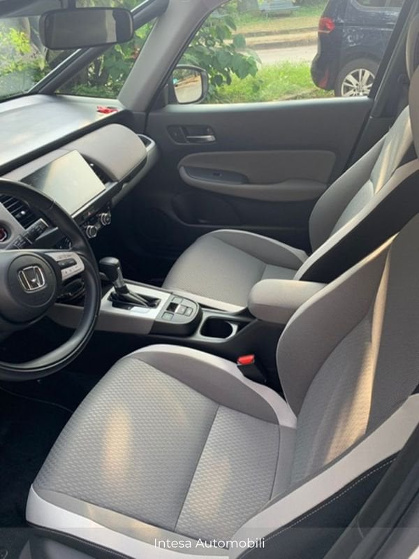 Honda Jazz 1.5 Crosstar eCVT Executive
