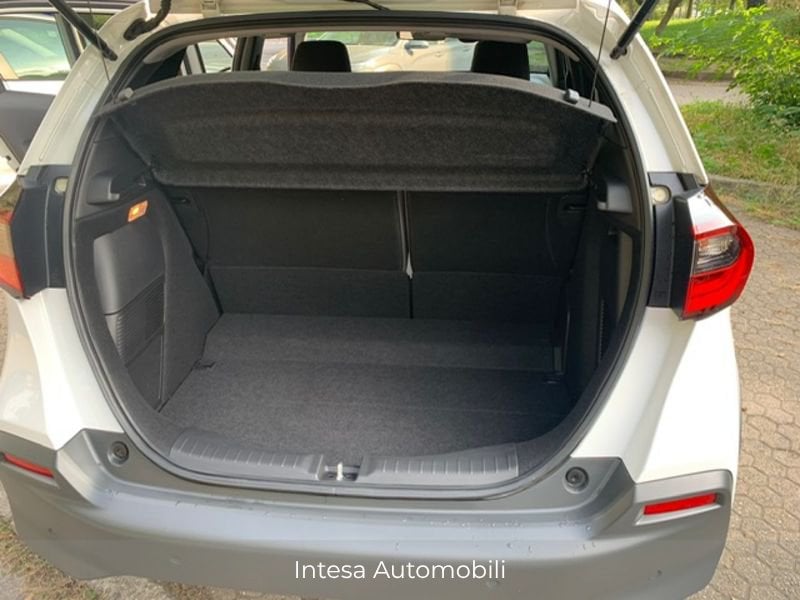 Honda Jazz 1.5 Crosstar eCVT Executive