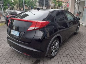 Honda Civic  Civic 5p 1.4 i-vtec Elegance Neopatentati