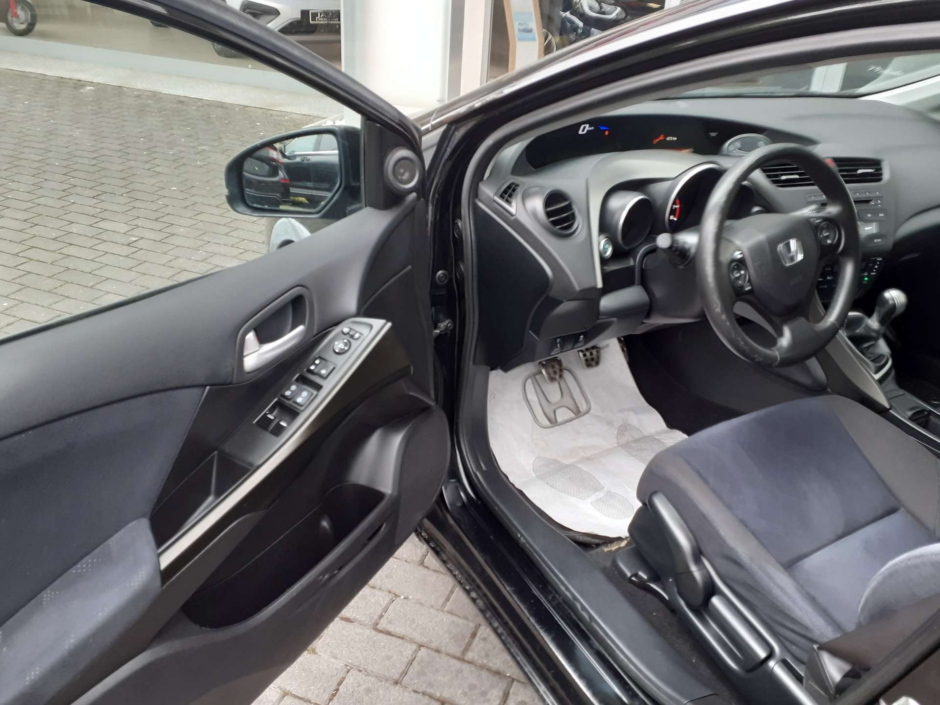 Honda Civic  Civic 5p 1.4 i-vtec Elegance Neopatentati