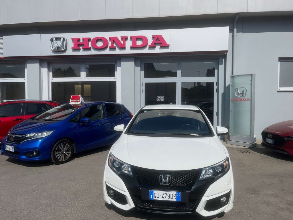 Honda Civic  Civic IX 2015 1.6 Sport Navi E6