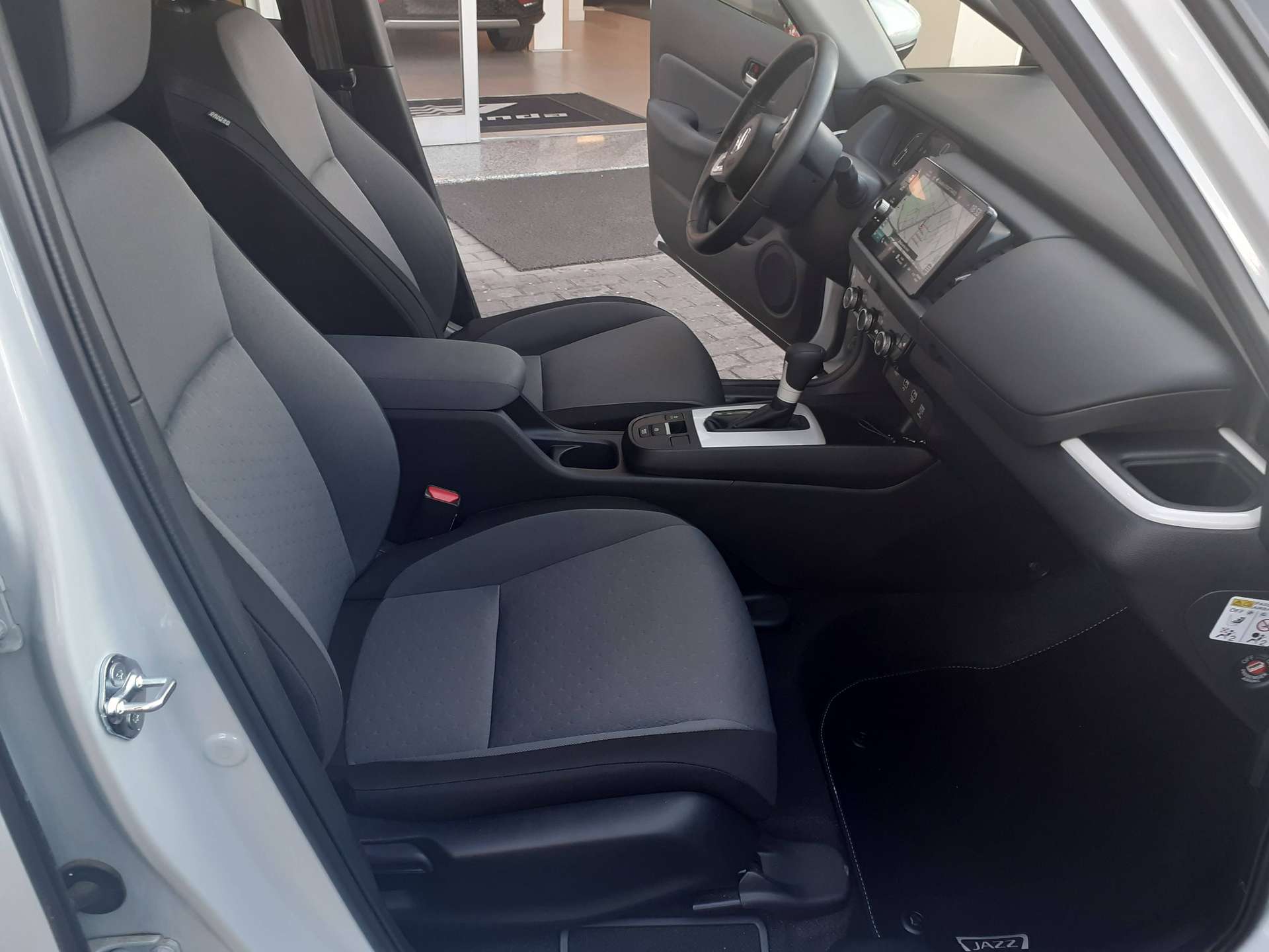 Honda Jazz  Jazz IV 2024 1.5 hev Elegance ecvt per Neopatentati